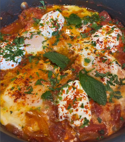 A quick and easy dinner recipe. Homemade Shakshuka